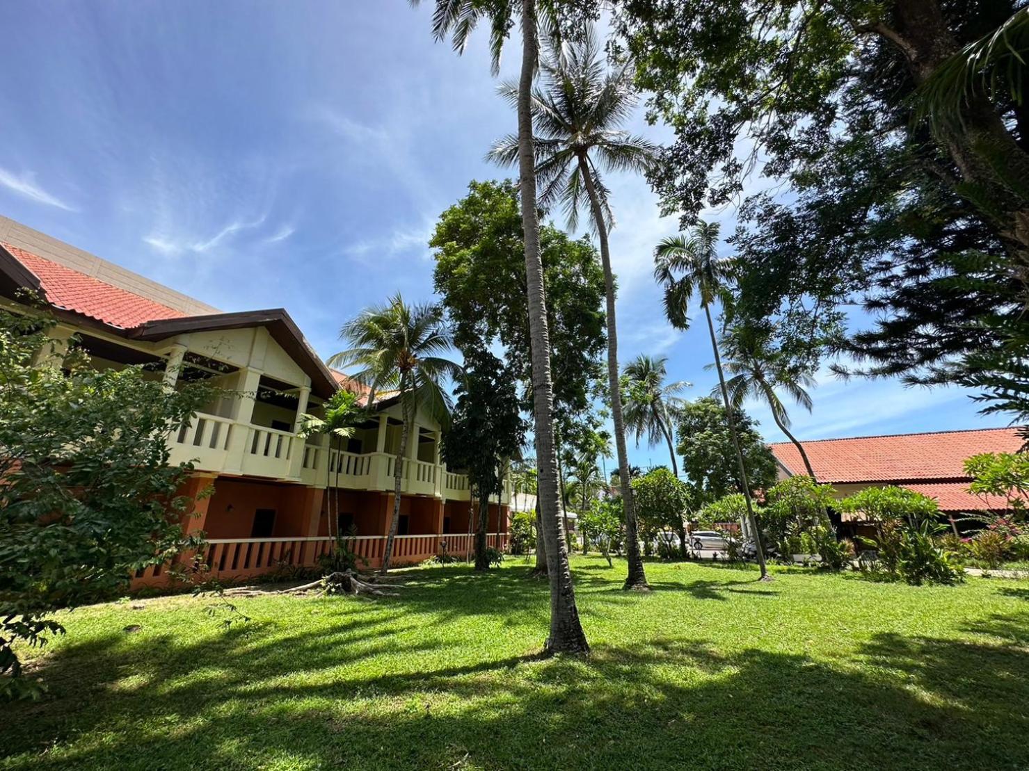 Phuket Leelavadee Hua Ting Resort Patong Екстериор снимка
