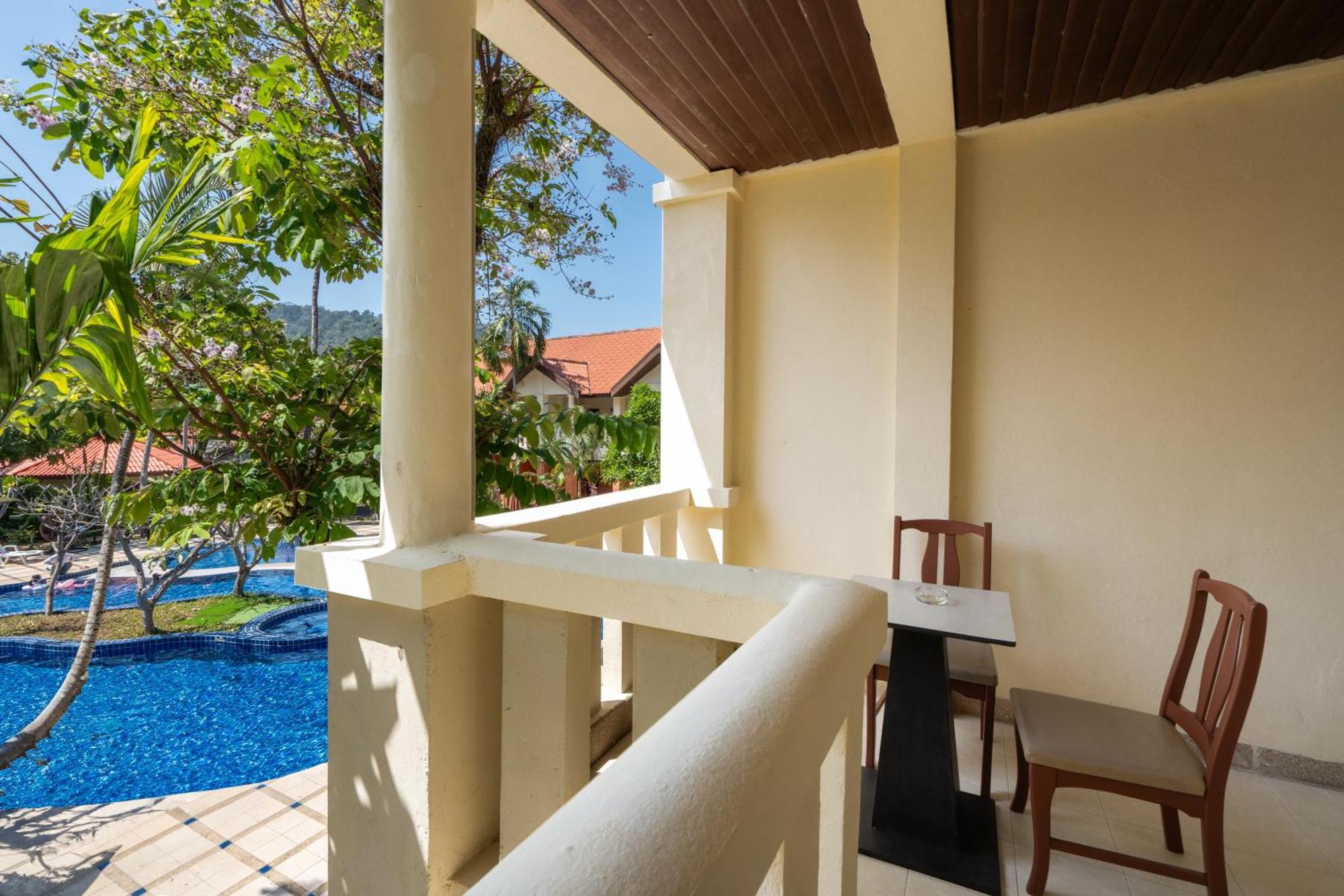 Phuket Leelavadee Hua Ting Resort Patong Екстериор снимка