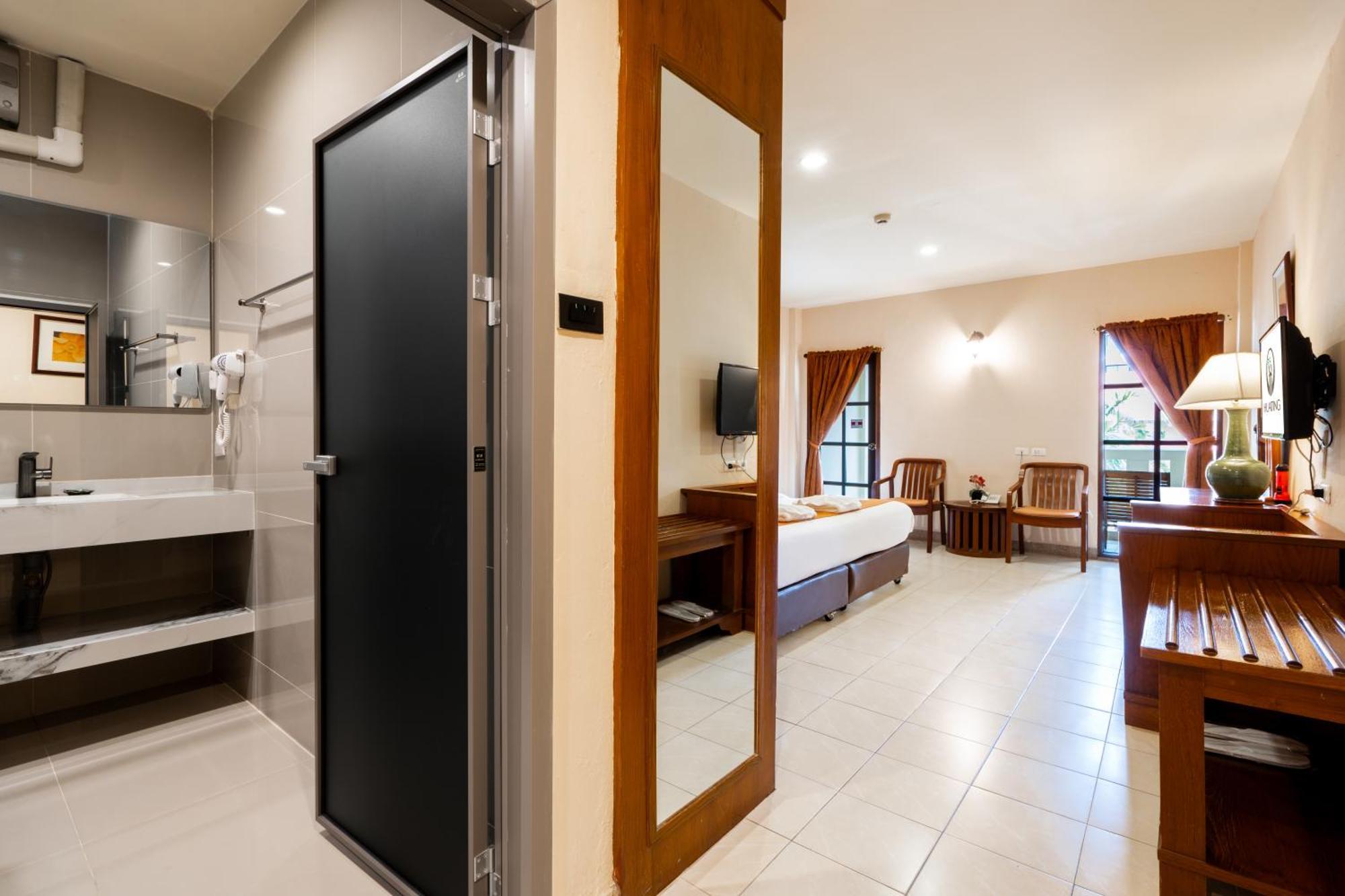 Phuket Leelavadee Hua Ting Resort Patong Екстериор снимка