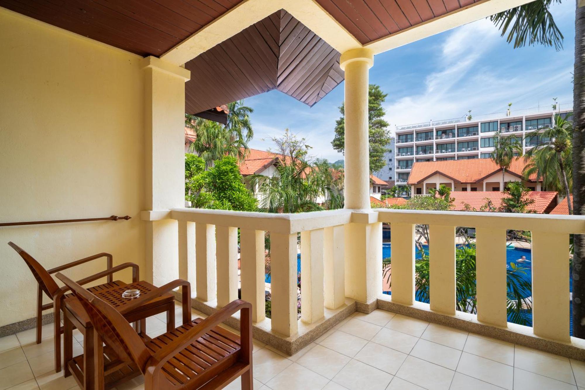 Phuket Leelavadee Hua Ting Resort Patong Екстериор снимка
