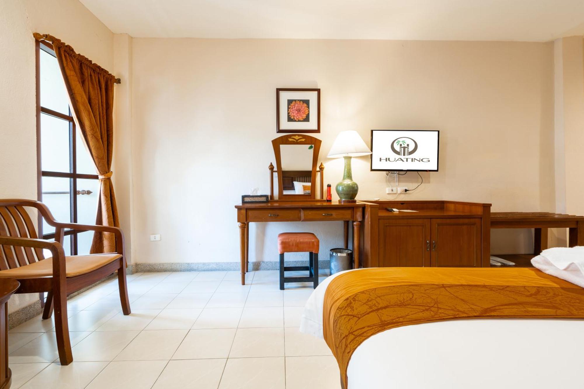Phuket Leelavadee Hua Ting Resort Patong Екстериор снимка