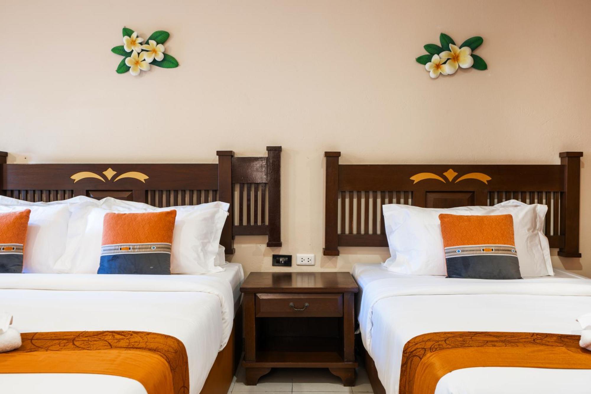 Phuket Leelavadee Hua Ting Resort Patong Екстериор снимка