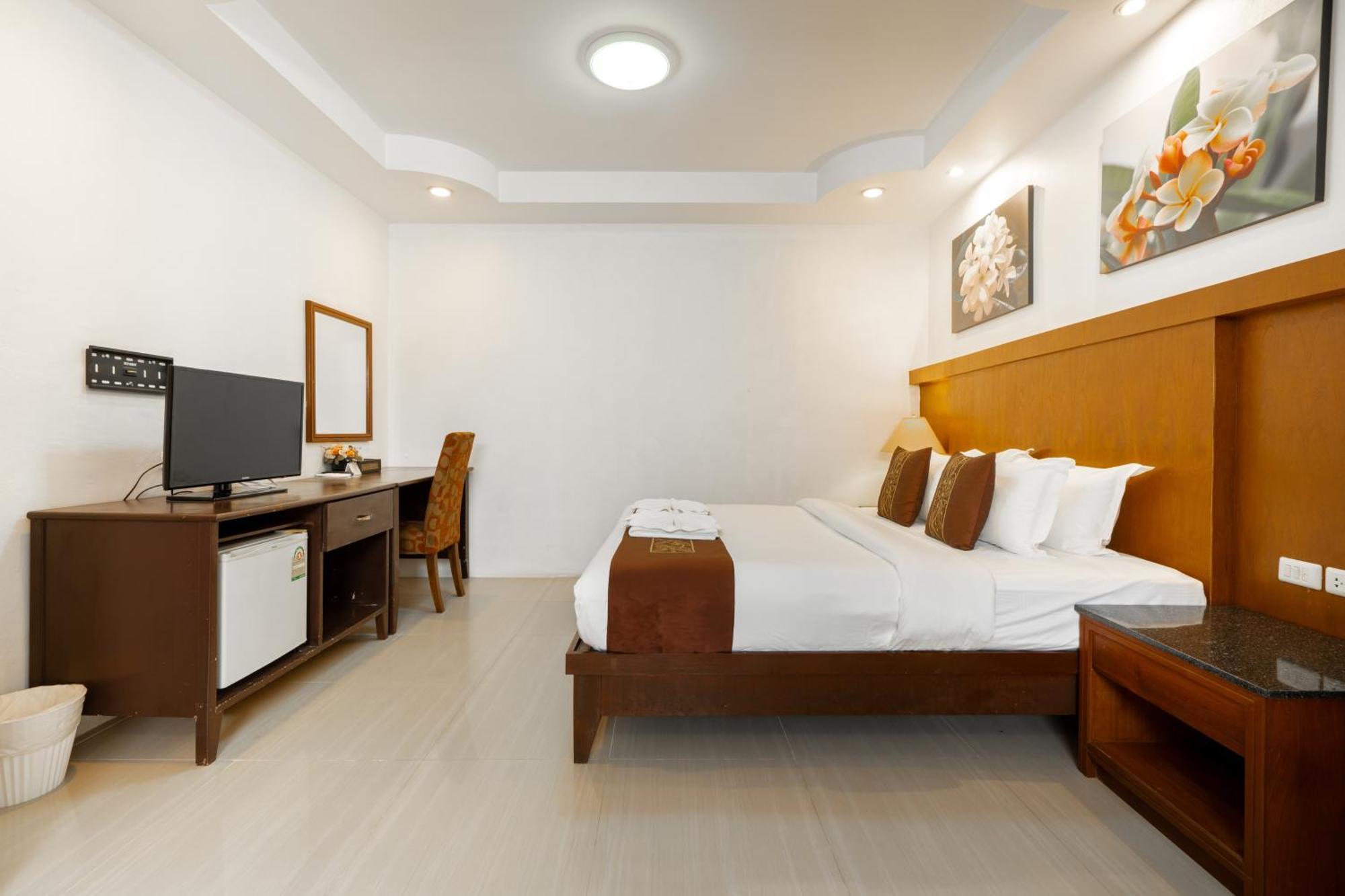 Phuket Leelavadee Hua Ting Resort Patong Екстериор снимка