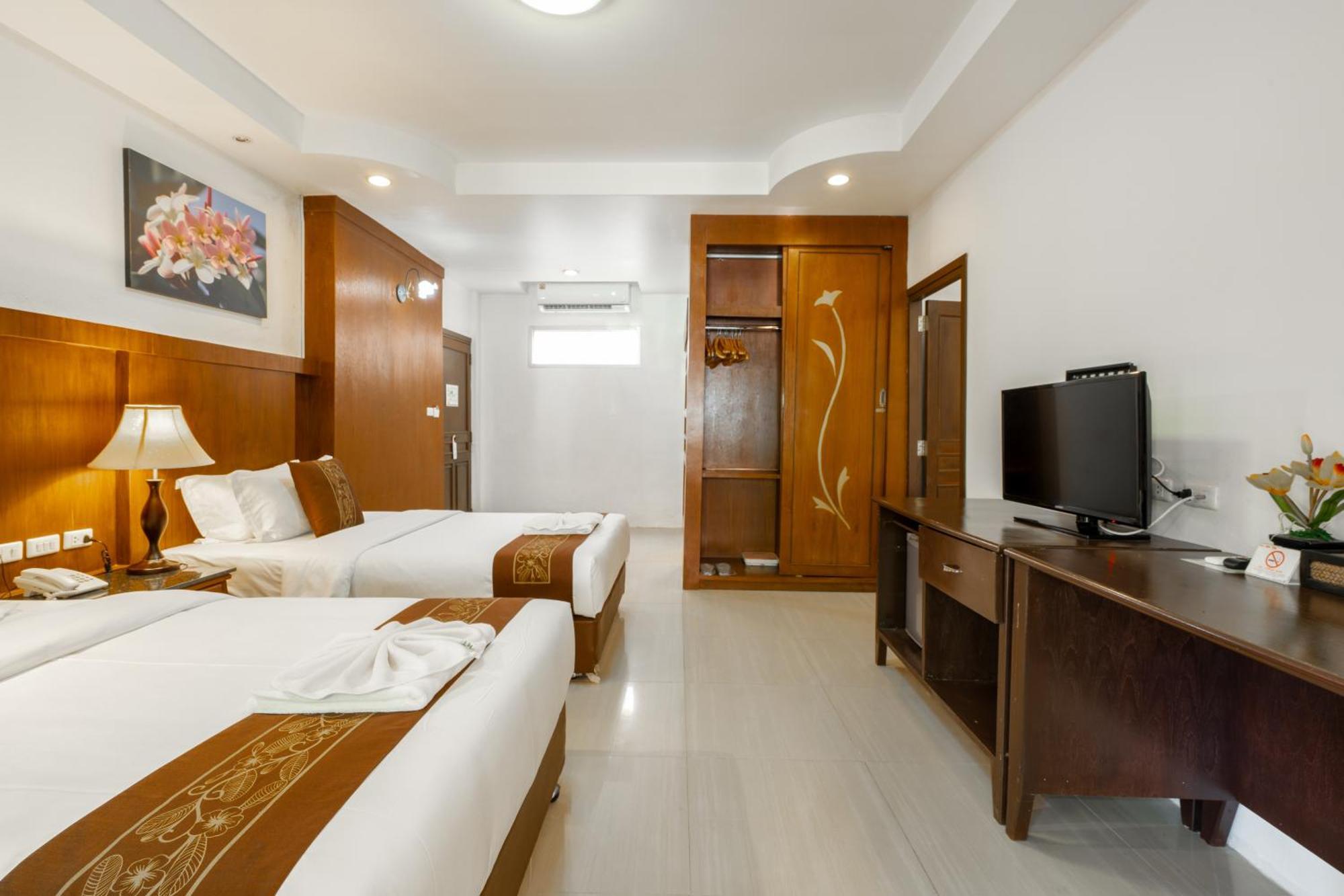 Phuket Leelavadee Hua Ting Resort Patong Екстериор снимка