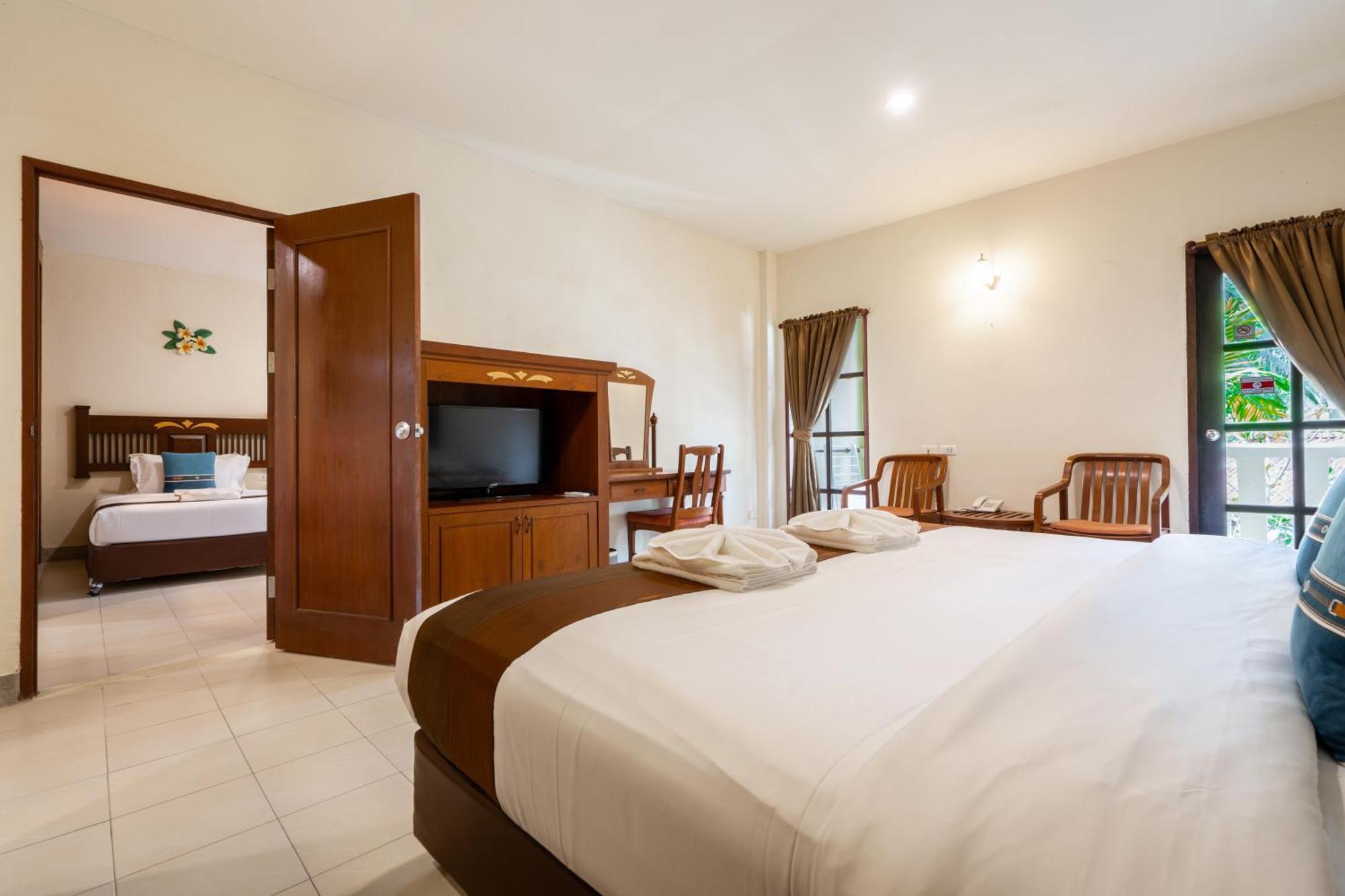 Phuket Leelavadee Hua Ting Resort Patong Екстериор снимка