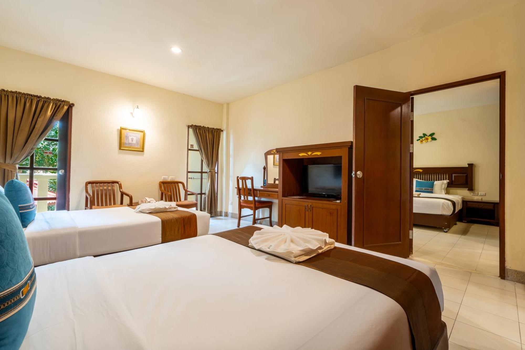 Phuket Leelavadee Hua Ting Resort Patong Екстериор снимка